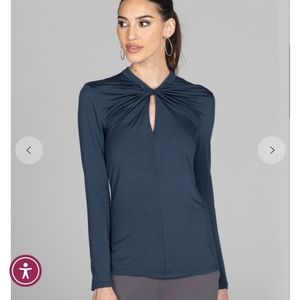 Kiragrace NWT Twist Neck Long Sleeve Shirt